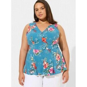Torrid NWT Rayon Slub Button Up w/Waist Detail Tank Size 3 (22-24)
